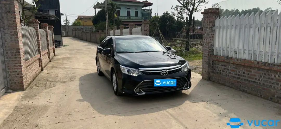Toyota Camry 2.0E 2016 - Ngoại thất 3
