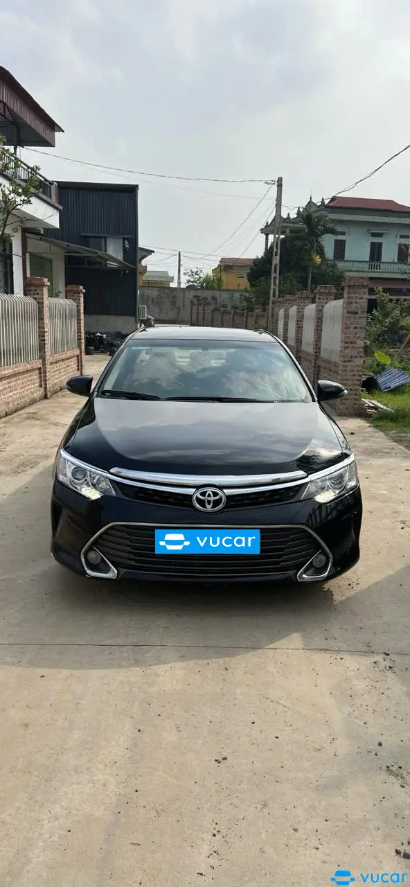Toyota Camry 2.0E 2016 - Ngoại thất 2