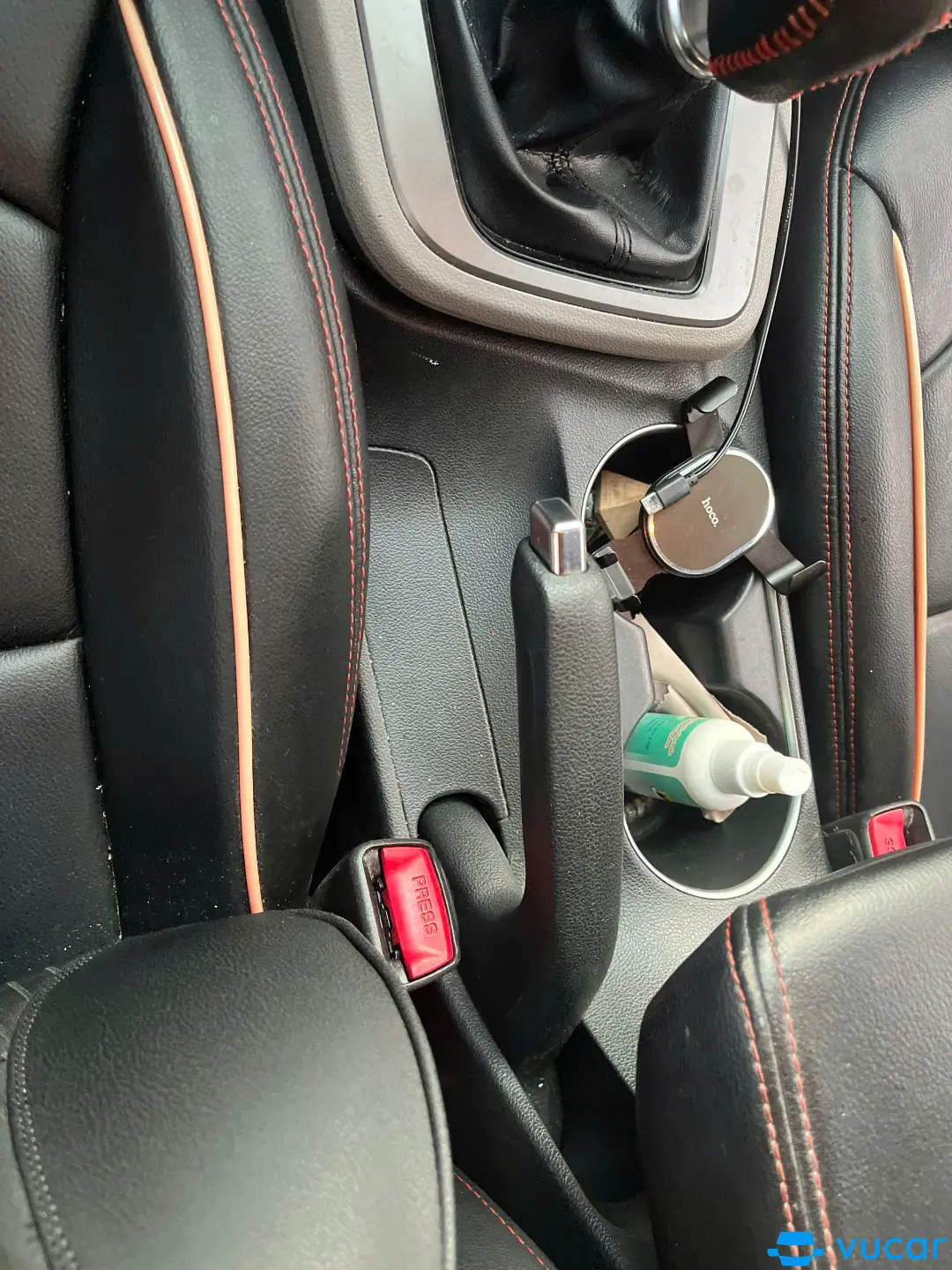 Hyundai Elantra 1.6 MT 2017 - Nội thất 7