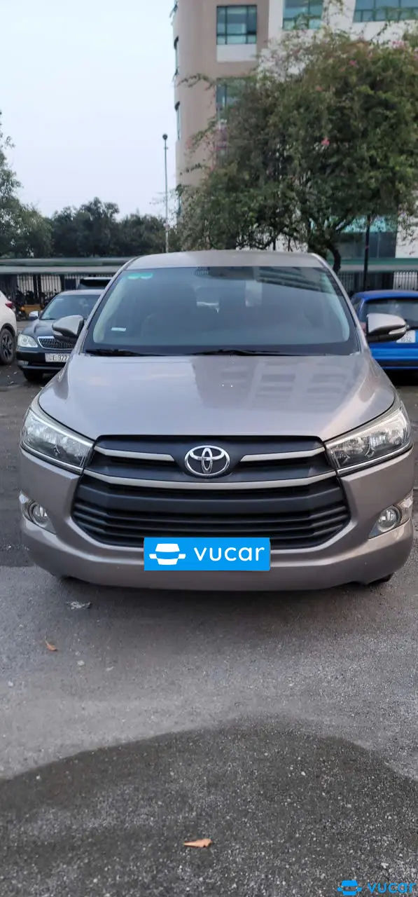Toyota Innova 2.0E 2017 - Ngoại thất 1
