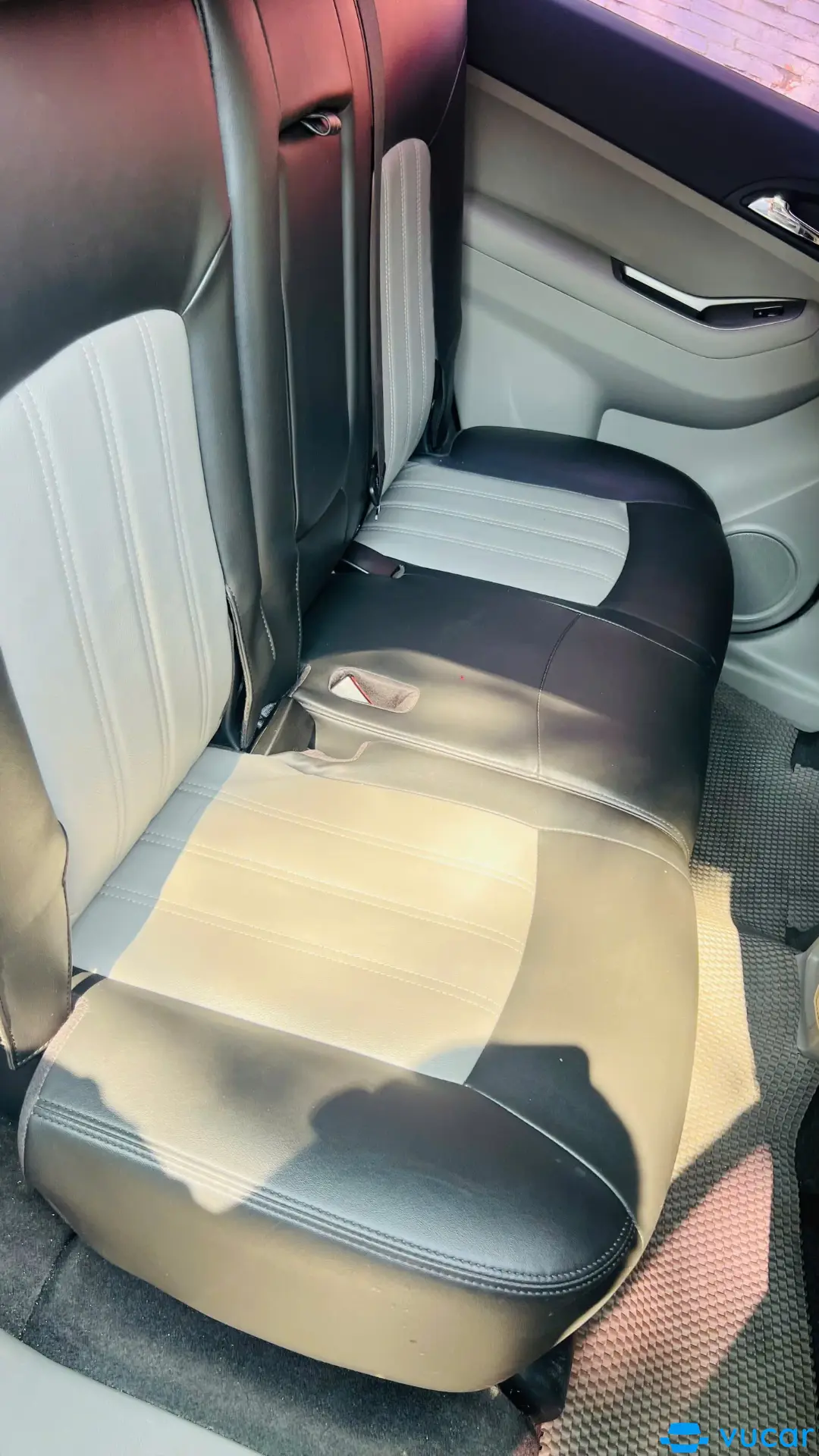 Chevrolet Orlando LTZ 1.8 AT 2016 - Nội thất 4