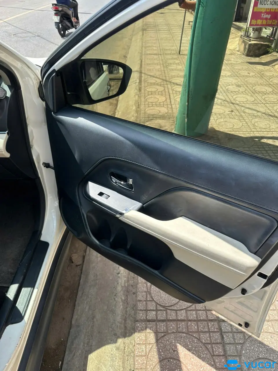 Toyota Rush Số tự động 2021 - Nội thất 6