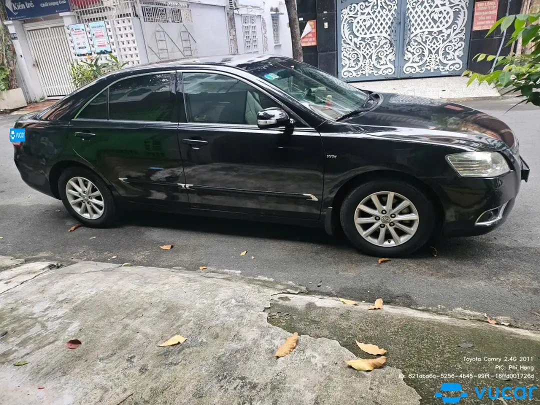 Toyota Camry 2.4G 2011 - Ngoại thất 31