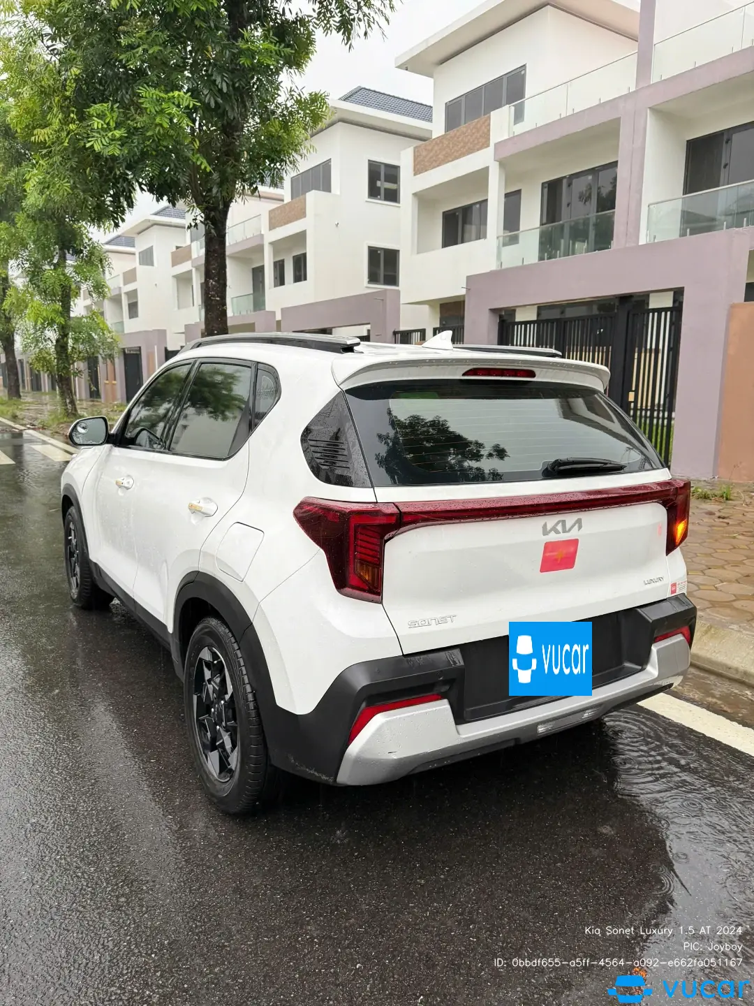 Ảnh xe Kia Sonet Luxury 1.5 AT 2024 - ảnh 3
