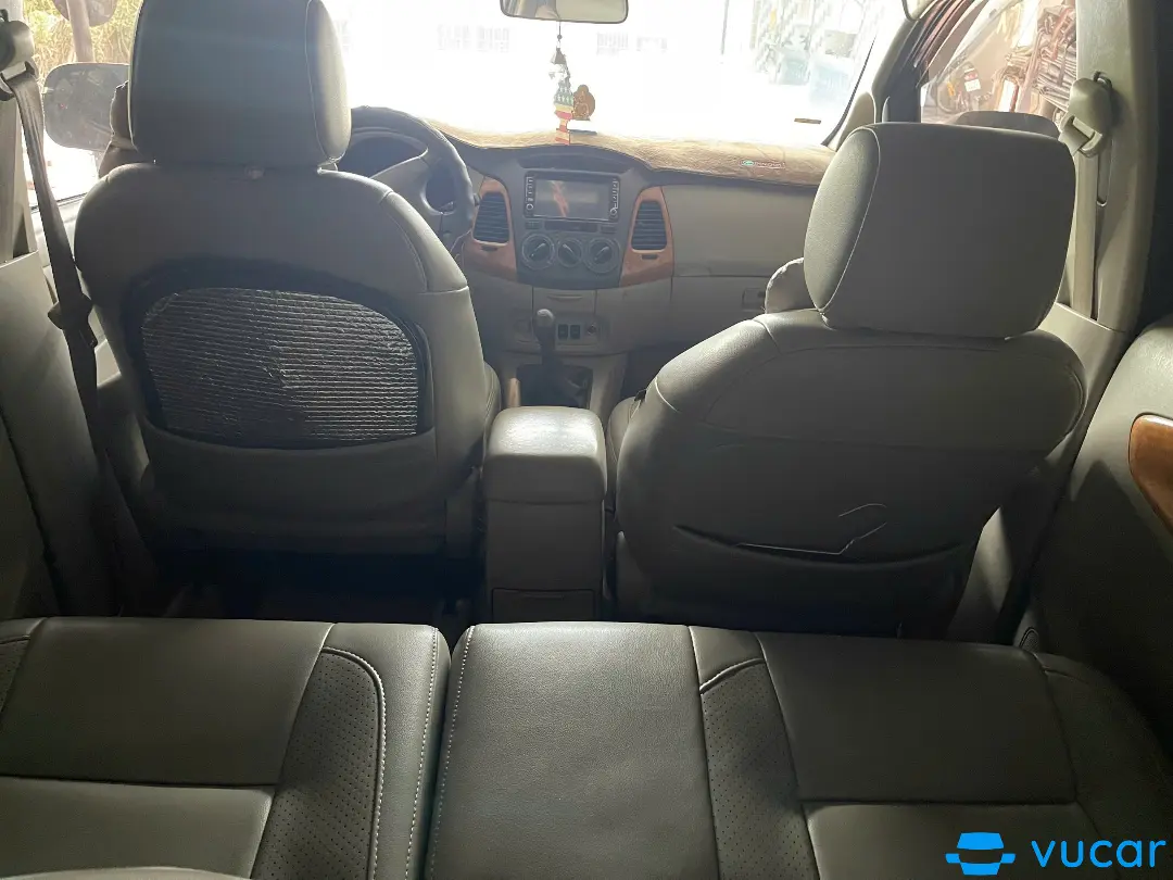 Toyota Innova G 2009 - Nội thất 3