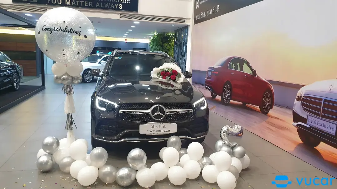GLC300 4 matic - Khoang động cơ 3