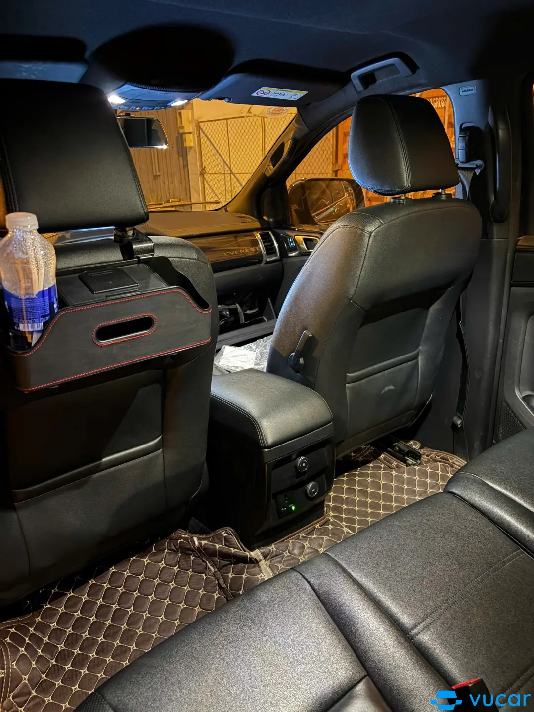 Ford Everest Titanium 2.0L 4x2 AT 2021 - Nội thất 5