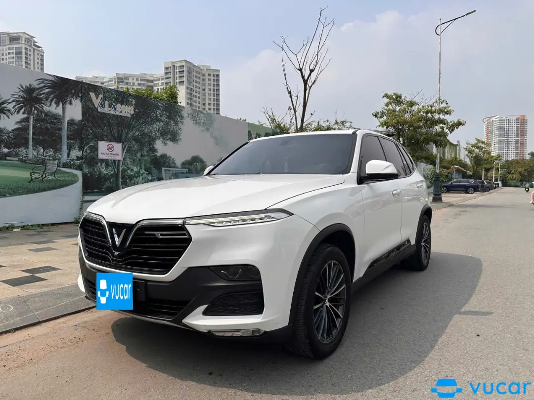 VinFast Lux SA2.0 SA2.0 tiêu chuẩn 2021 - Ngoại thất 4