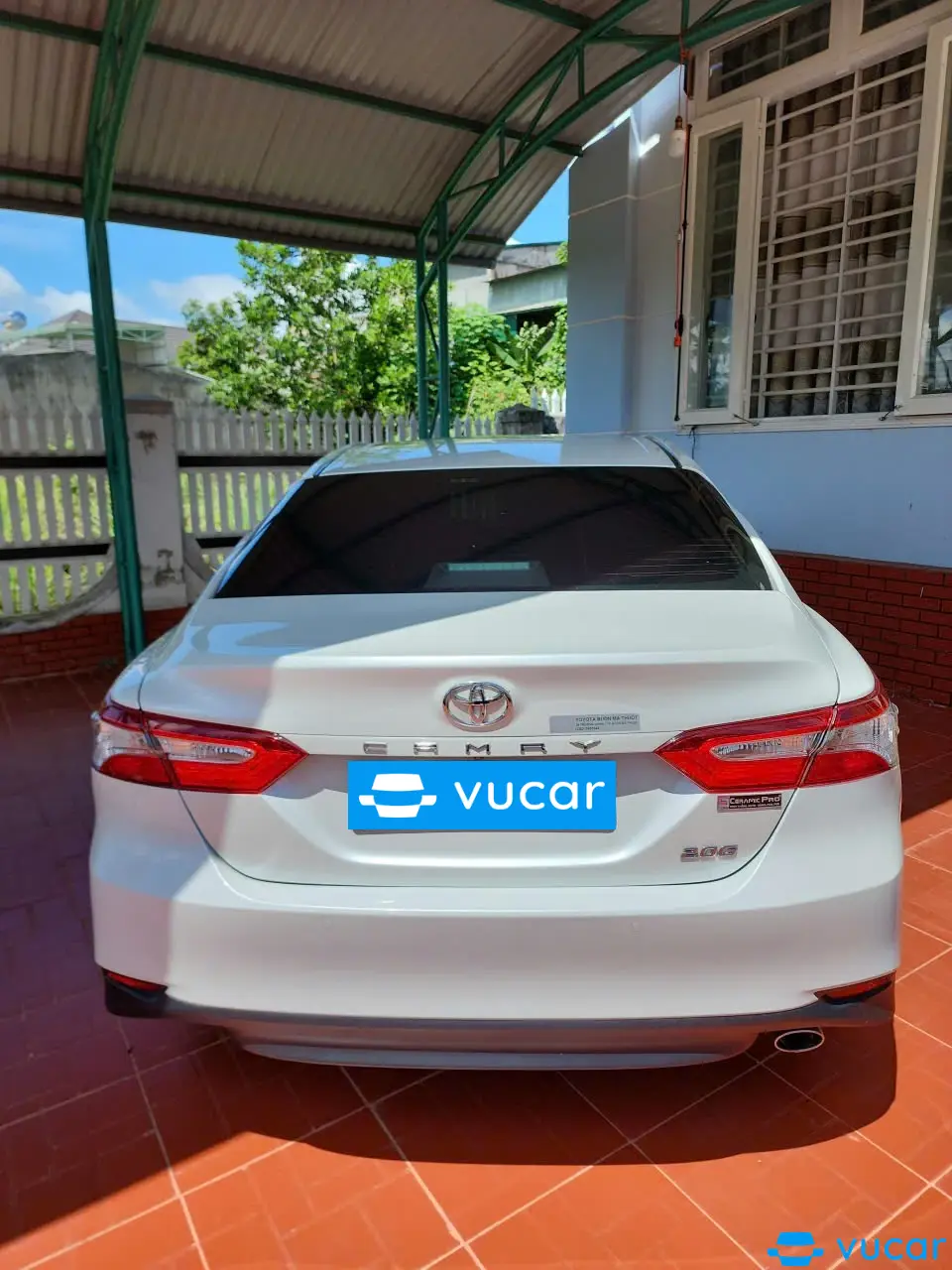 Toyota Camry 2.0G 2019 - Ngoại thất 2