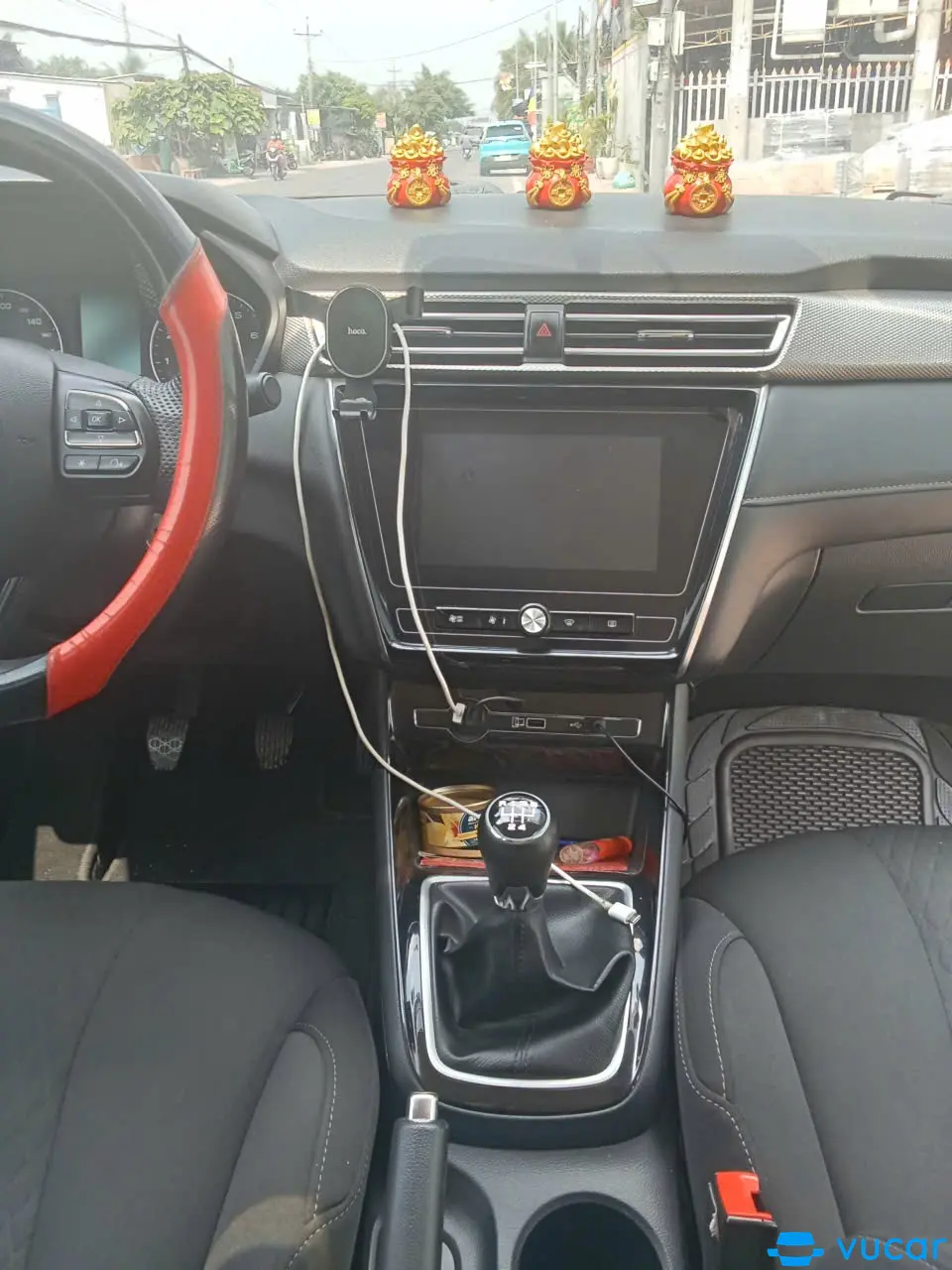 MG 5 1.5 MT 2024 - Nội thất 2
