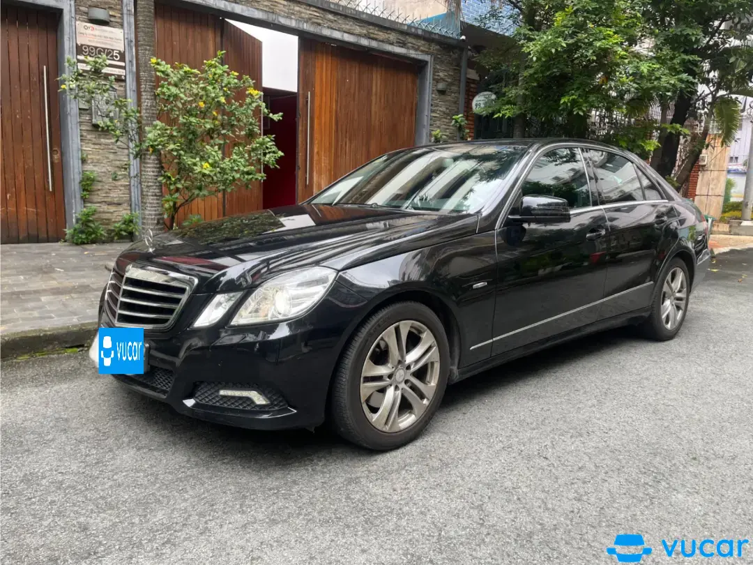 Mercedes E class E250 2009 - Ngoại thất 3