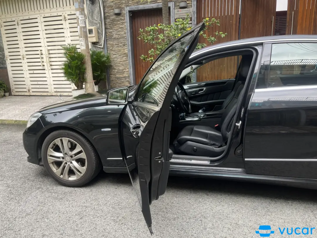 Mercedes E class E250 2009 - Ngoại thất 11