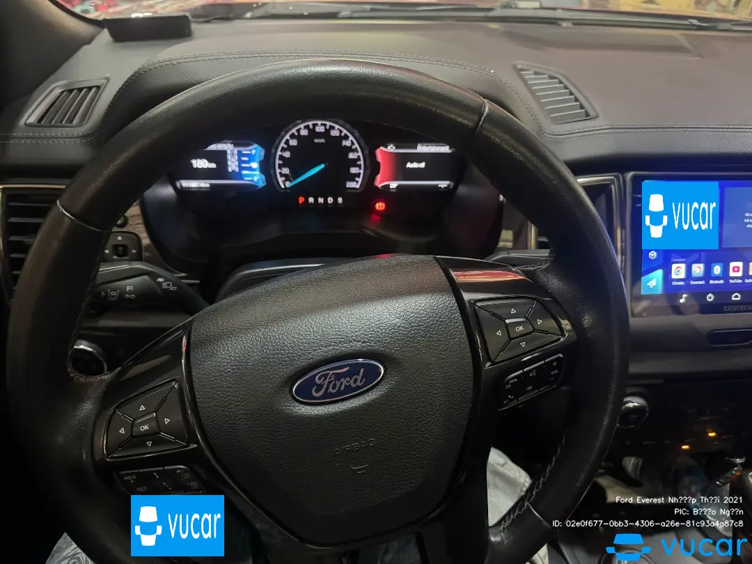 Ford Everest Nhập Thái 2021 - Nội thất 3