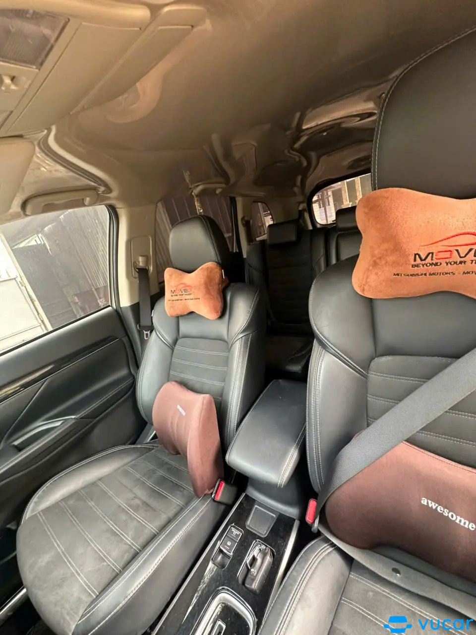 Mitsubishi Outlander 2022 - Nội thất 4