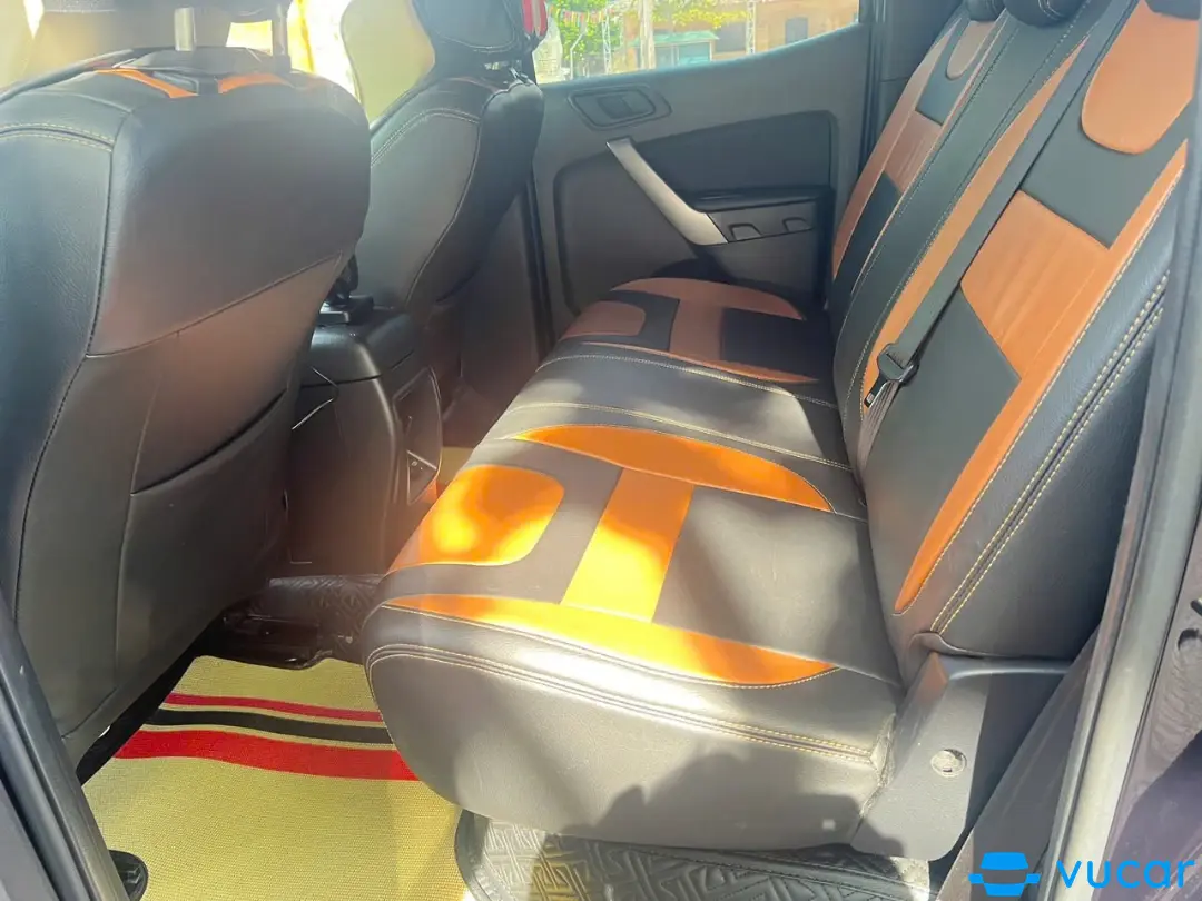 Ford Ranger XLS 2.2L 4x2 AT 2022 - Nội thất 3