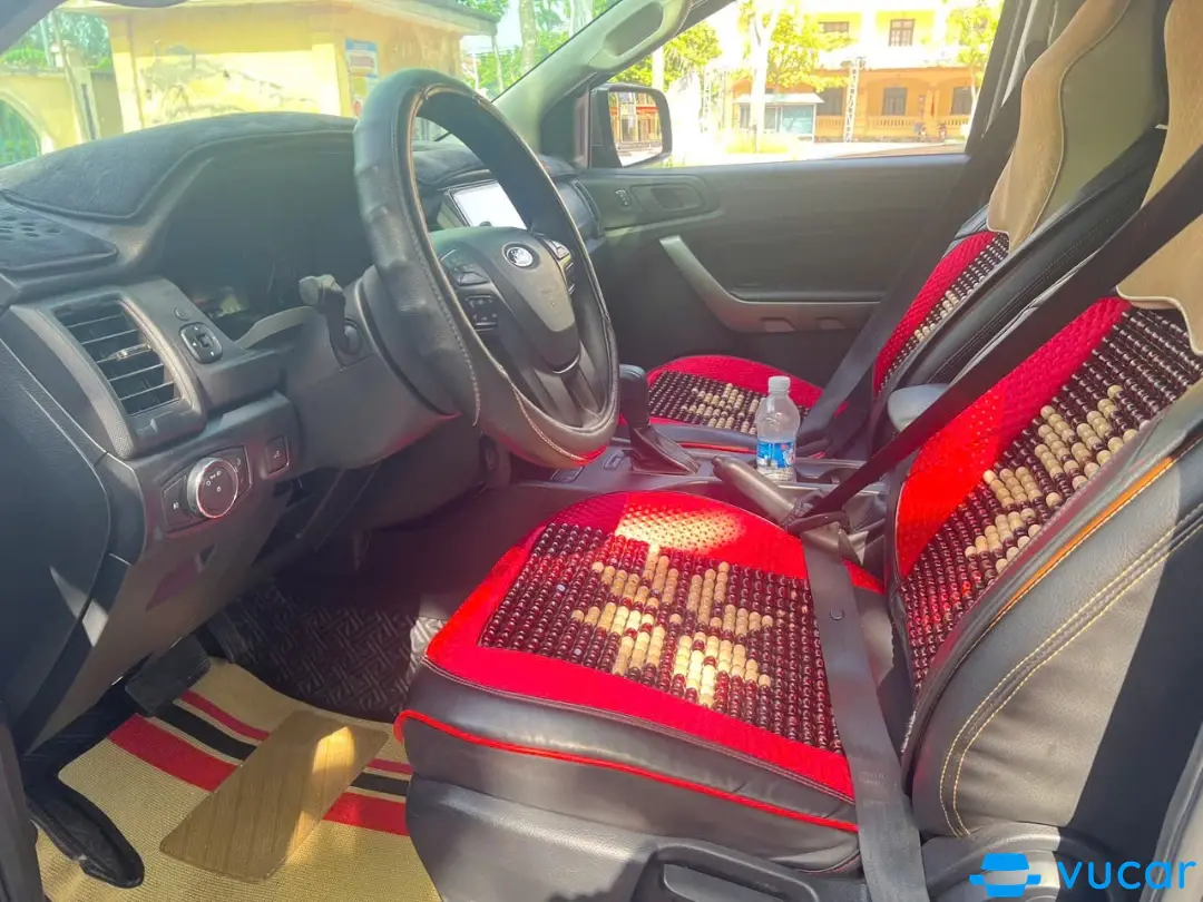 Ford Ranger XLS 2.2L 4x2 AT 2022 - Nội thất 4