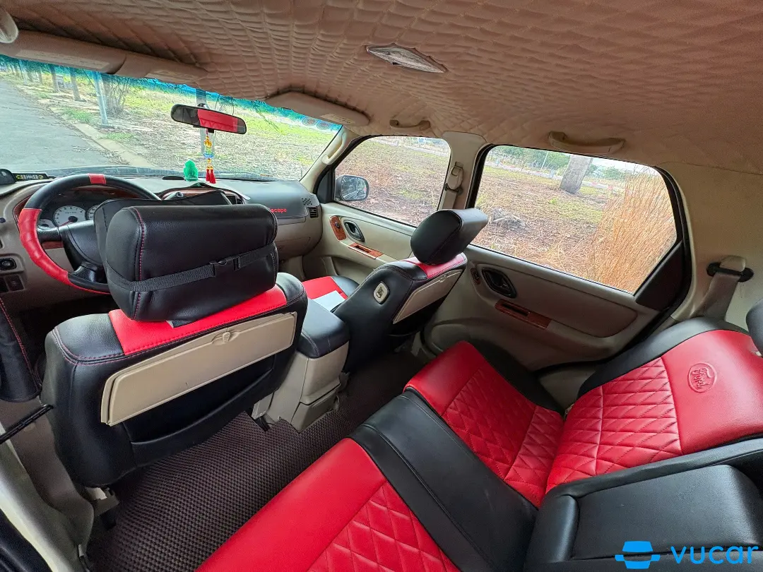 Ford Escape XLT 2.3L 4x4 AT 2007 - Nội thất 2