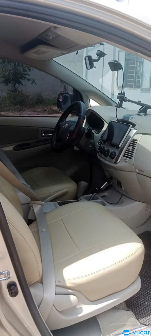 Toyota Innova G 2015 - Nội thất 1