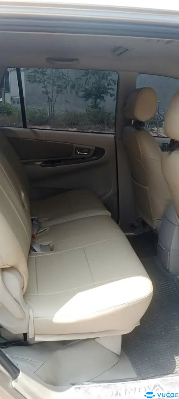Toyota Innova G 2015 - Nội thất 2