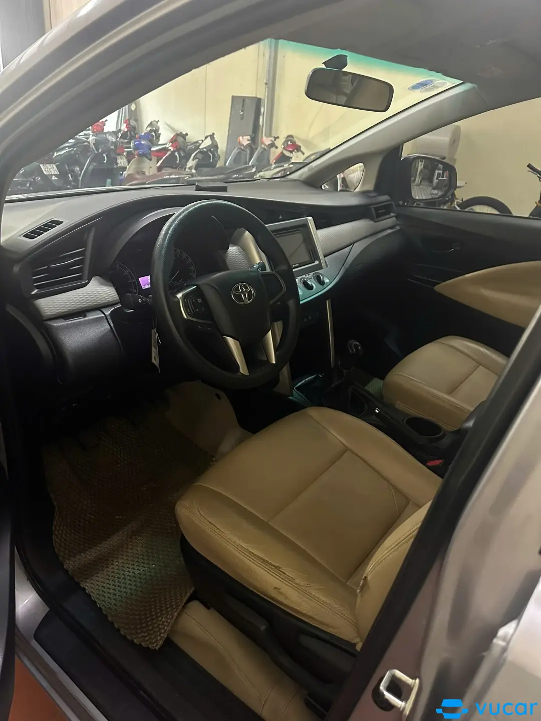 Toyota Innova 2.0E MT 2020 - Nội thất 4