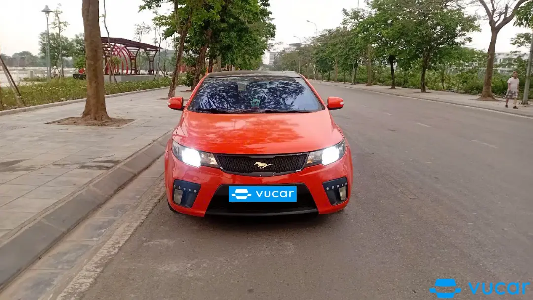 Kia Koup 2.0 2010 - Ngoại thất 4
