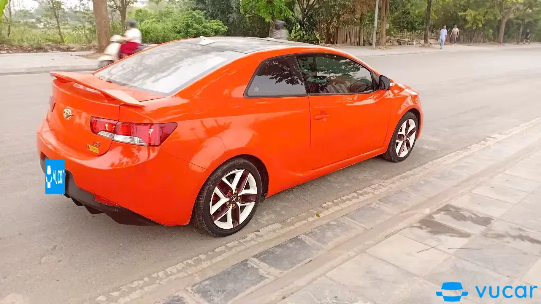 Kia Koup 2.0 2010 - Ngoại thất 5