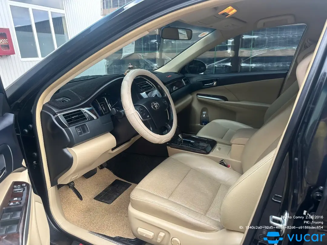Ảnh xe Toyota Camry 2.0E 2016 - ảnh 5