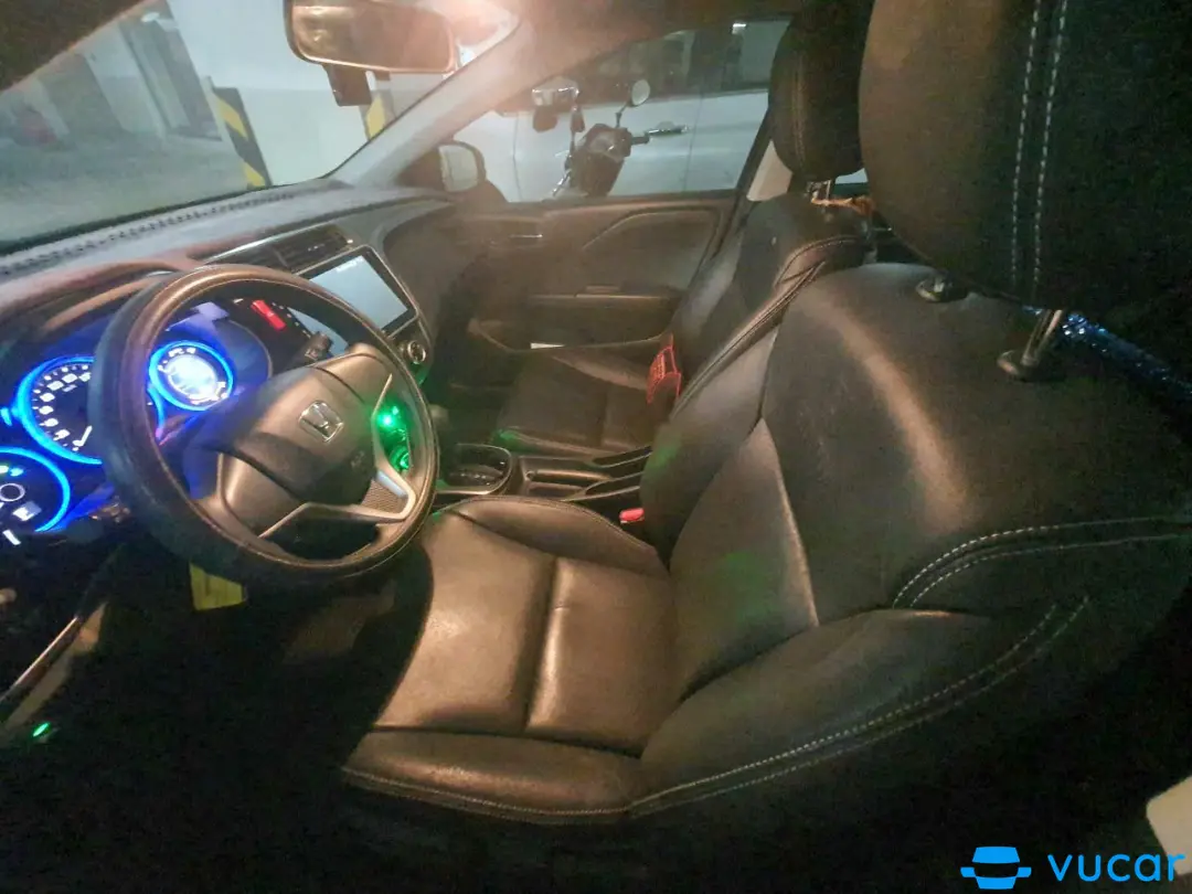 Honda City 1.5 AT 2015 - Nội thất 1