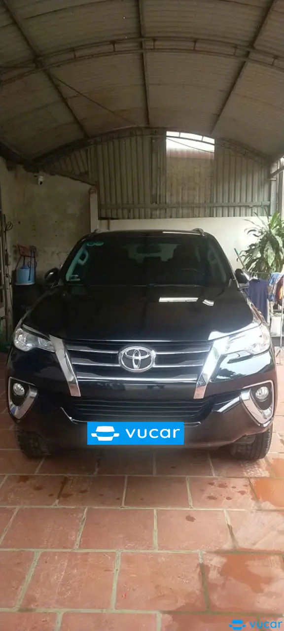 Toyota Fortuner 2.7V 4x2 AT 2017 - Ngoại thất 2