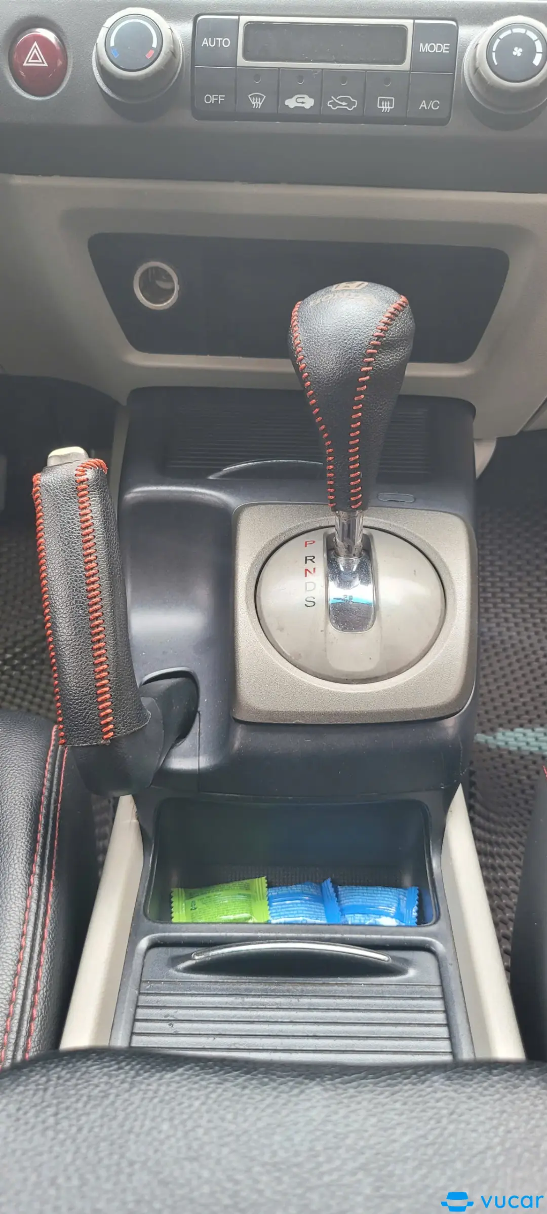 Honda Civic 2.0 AT 2008 - Nội thất 5