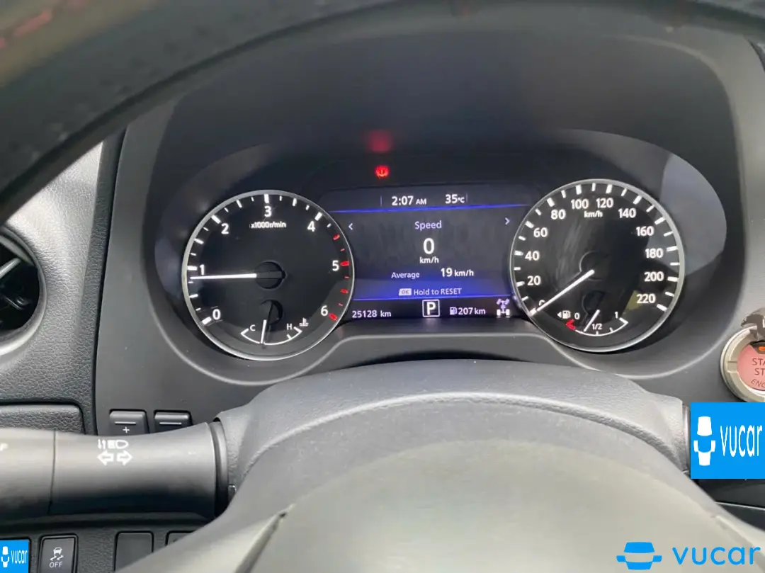 Nissan Navara VL 2.3 AT 4WD Cao cấp 2022 - Nội thất 2