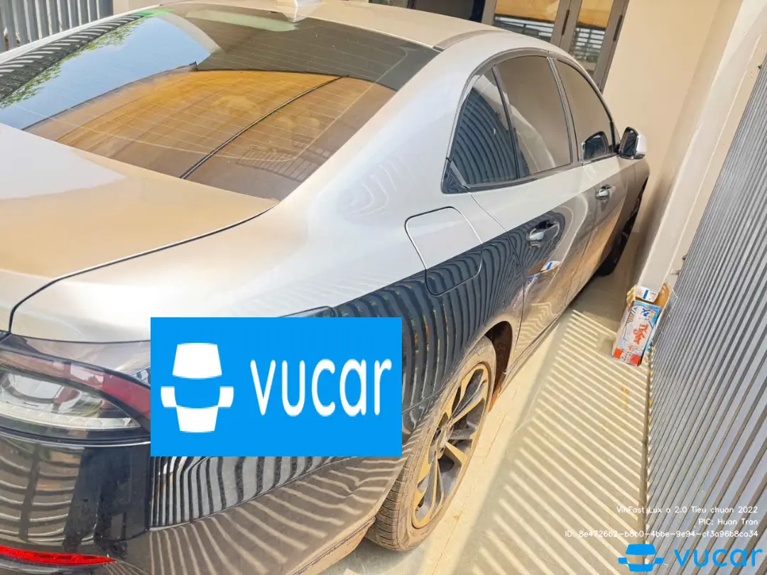VinFast Lux a 2.0 Tiêu chuẩn 2022 - Ngoại thất 1