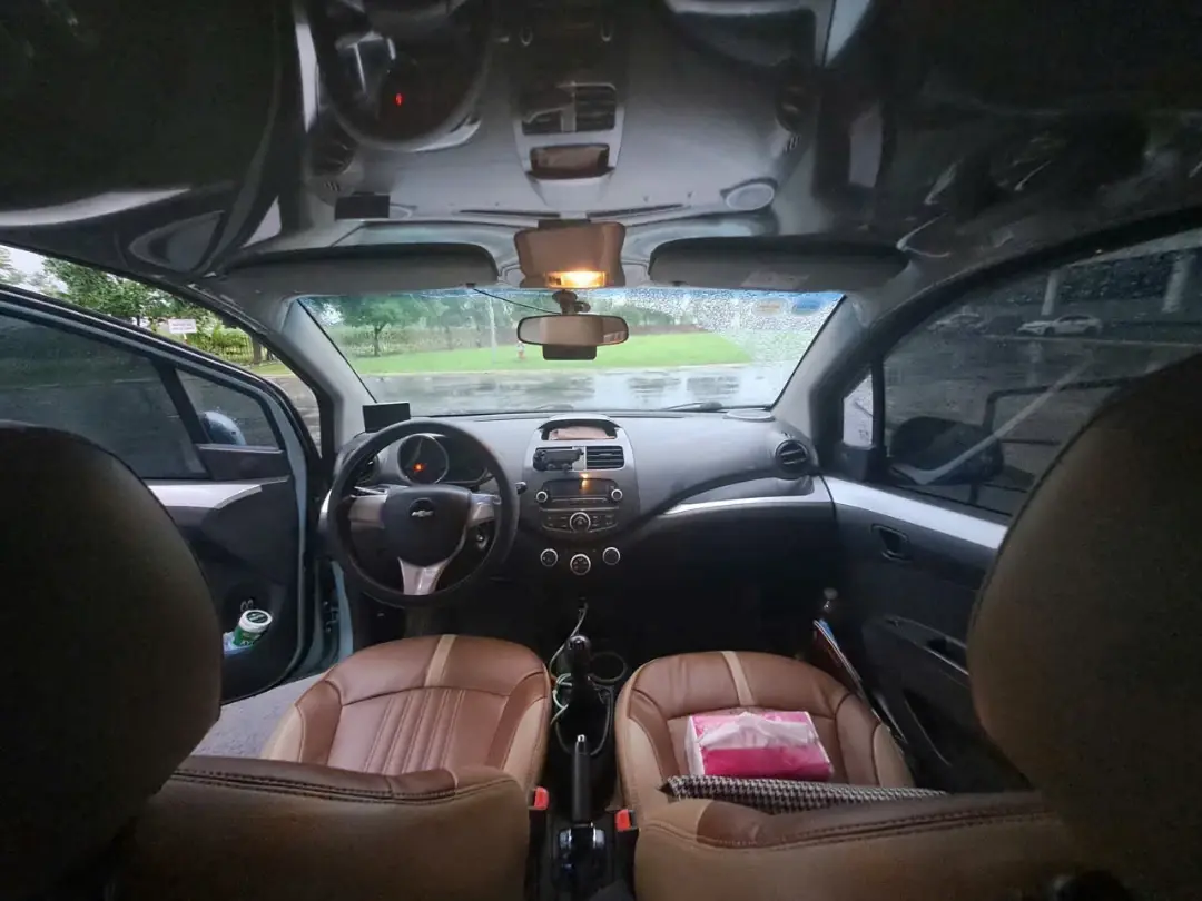 Chevrolet Spark LS 1.2 MT 2016 - Nội thất 3