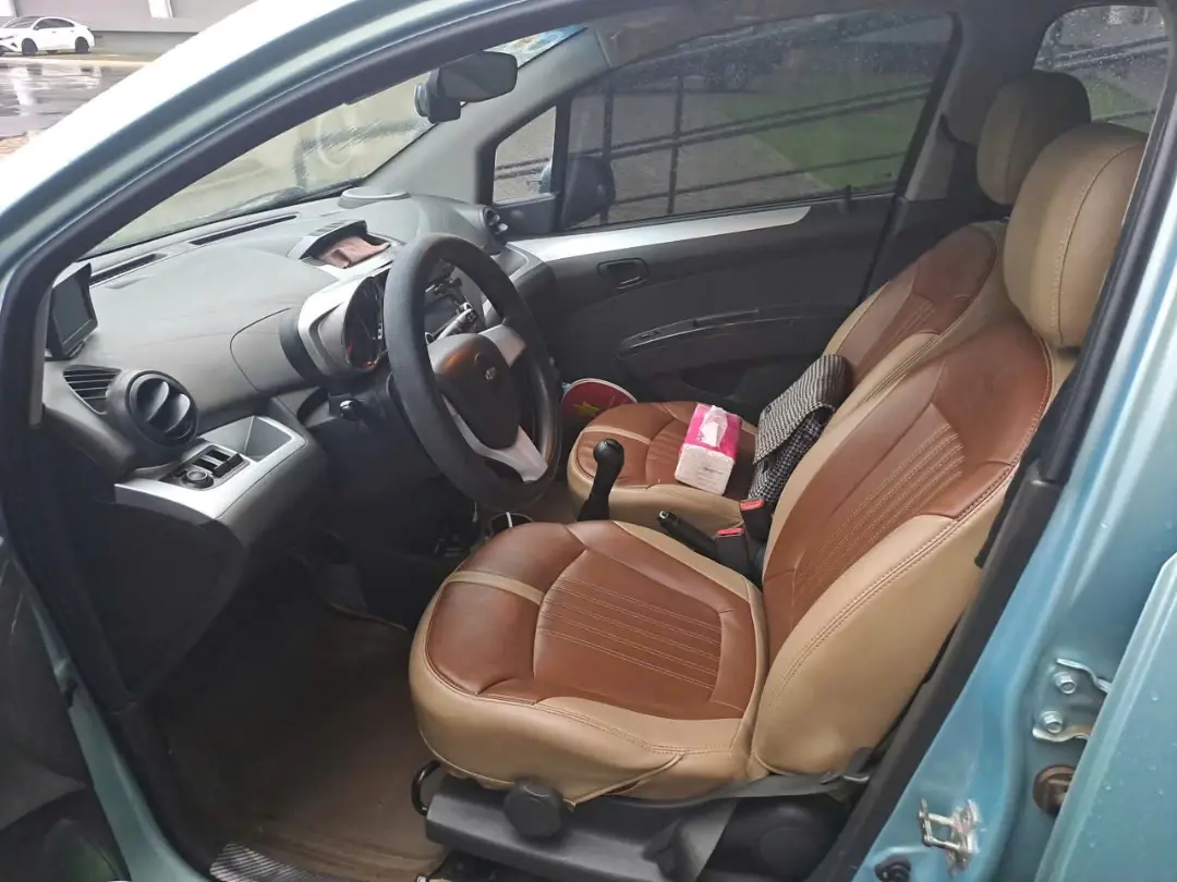 Chevrolet Spark LS 1.2 MT 2016 - Nội thất 4