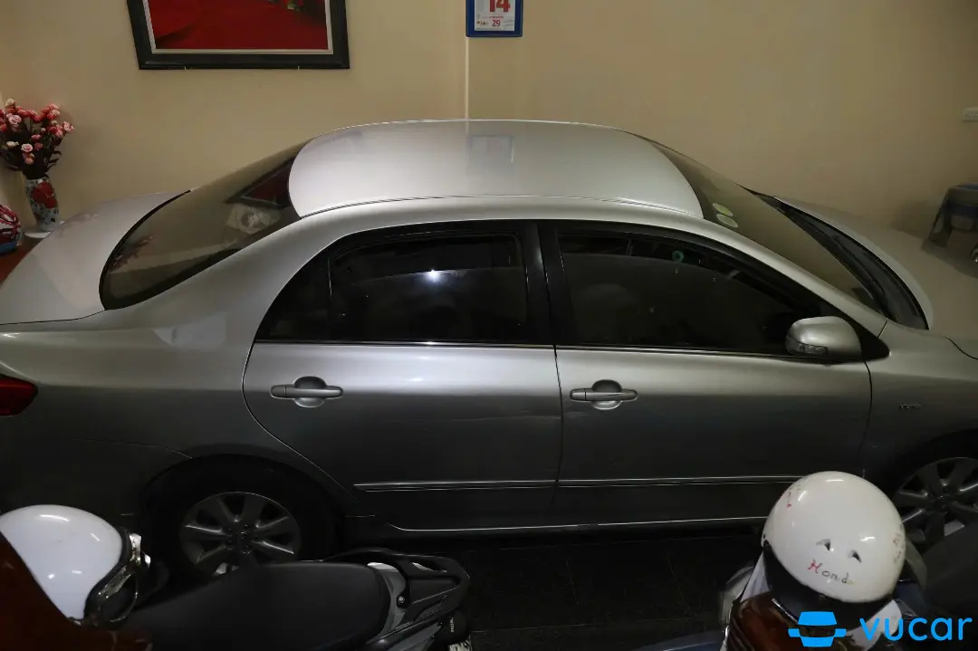 Toyota Corolla altis 1.8 2010 - Nội thất 2