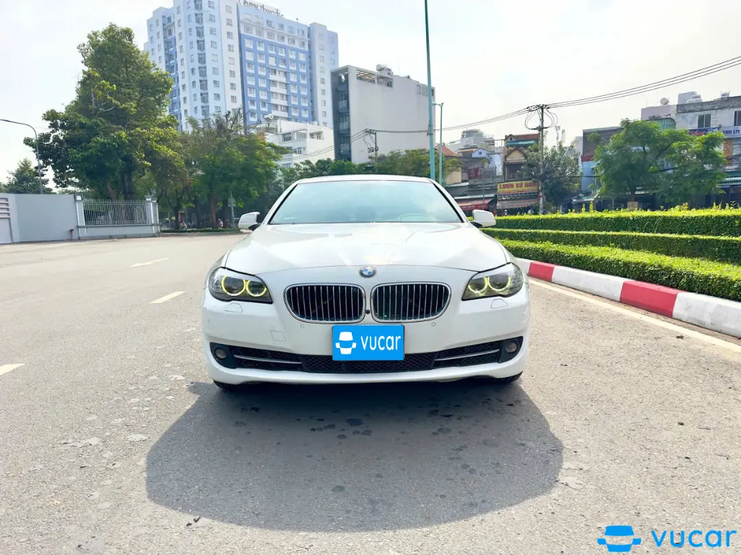 Ảnh xe BMW 5 series 520i 2014