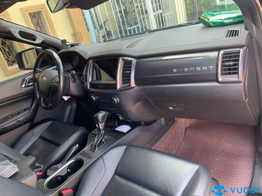 Ford Everest Titanium 2.0L AT 4WD 2021 - Nội thất 1