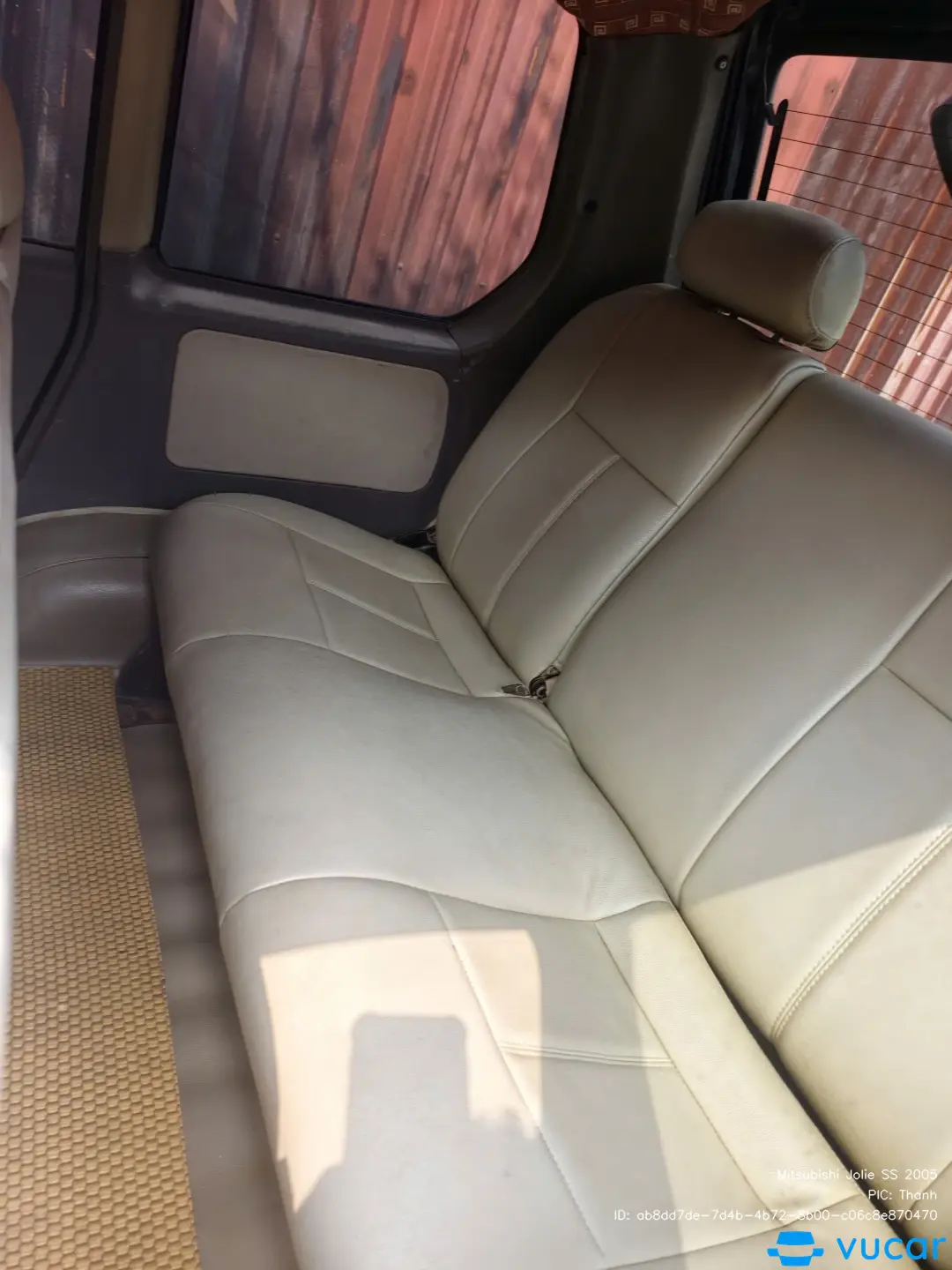 Mitsubishi Jolie SS 2005 - Nội thất 2