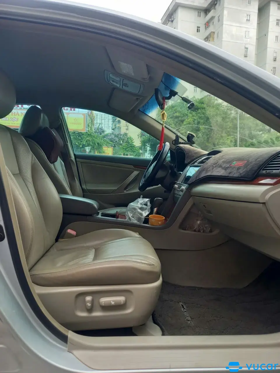 Toyota Camry 2.4 2010 - Nội thất 2