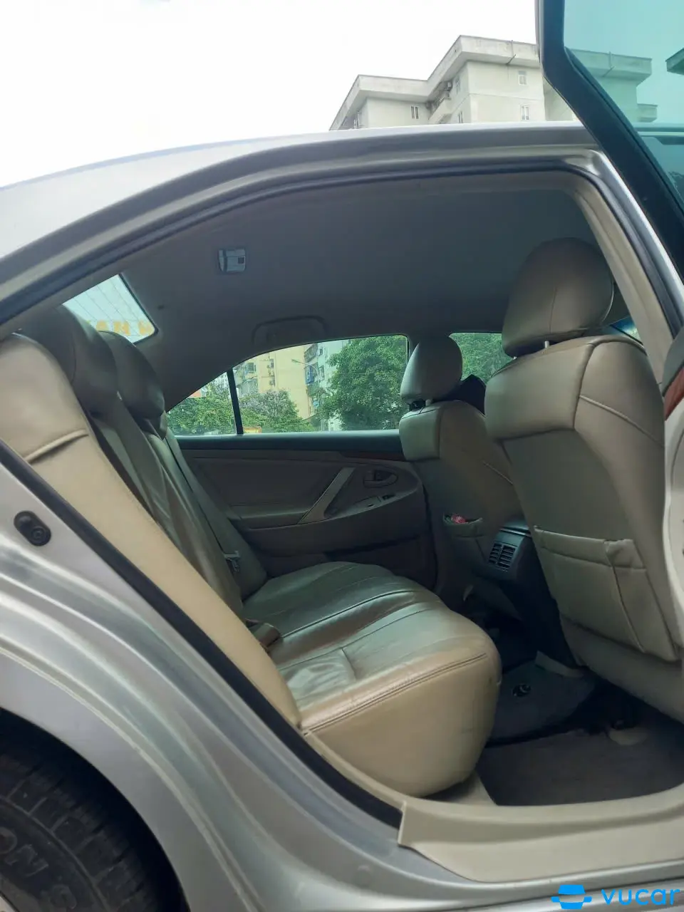 Toyota Camry 2.4 2010 - Nội thất 22