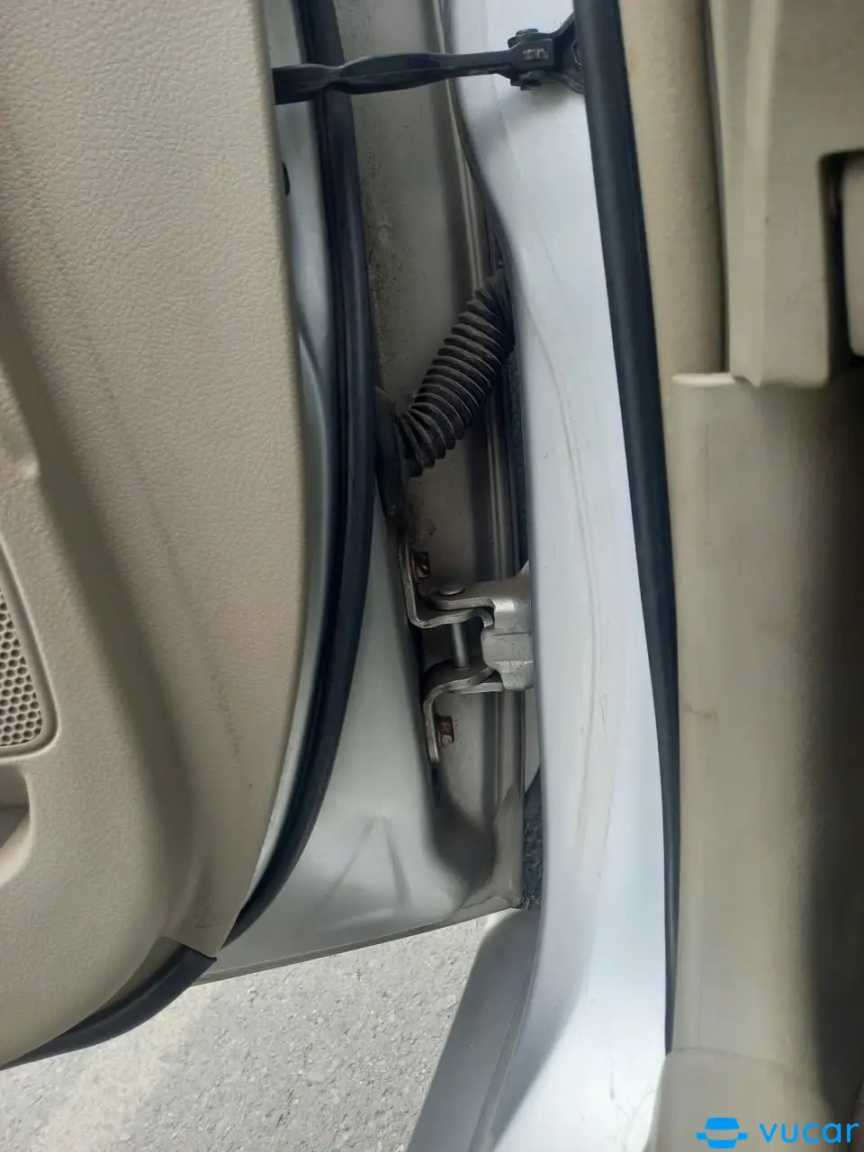 Toyota Camry 2.4 2010 - Nội thất 1