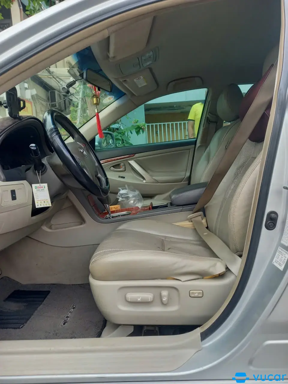 Toyota Camry 2.4 2010 - Nội thất 10