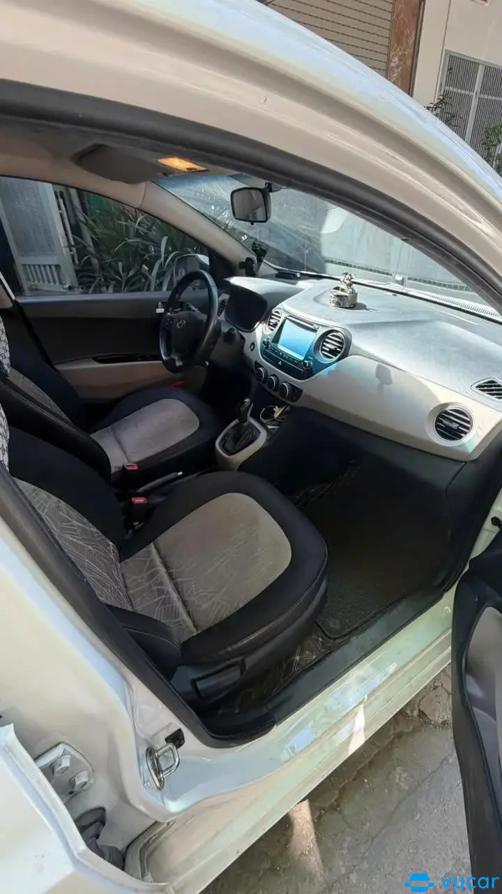 Hyundai I10 Grand 1.0 AT 2014 - Nội thất 2
