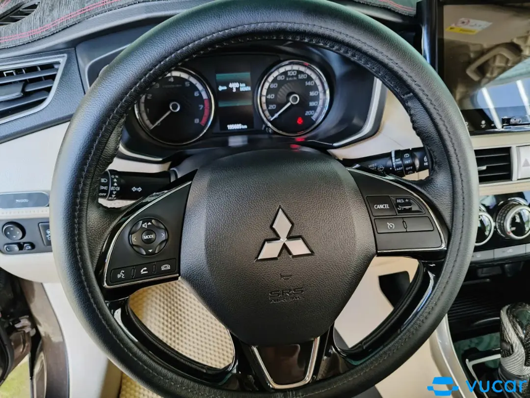 mitsubishi xpander AT 2019 - Nội thất 1
