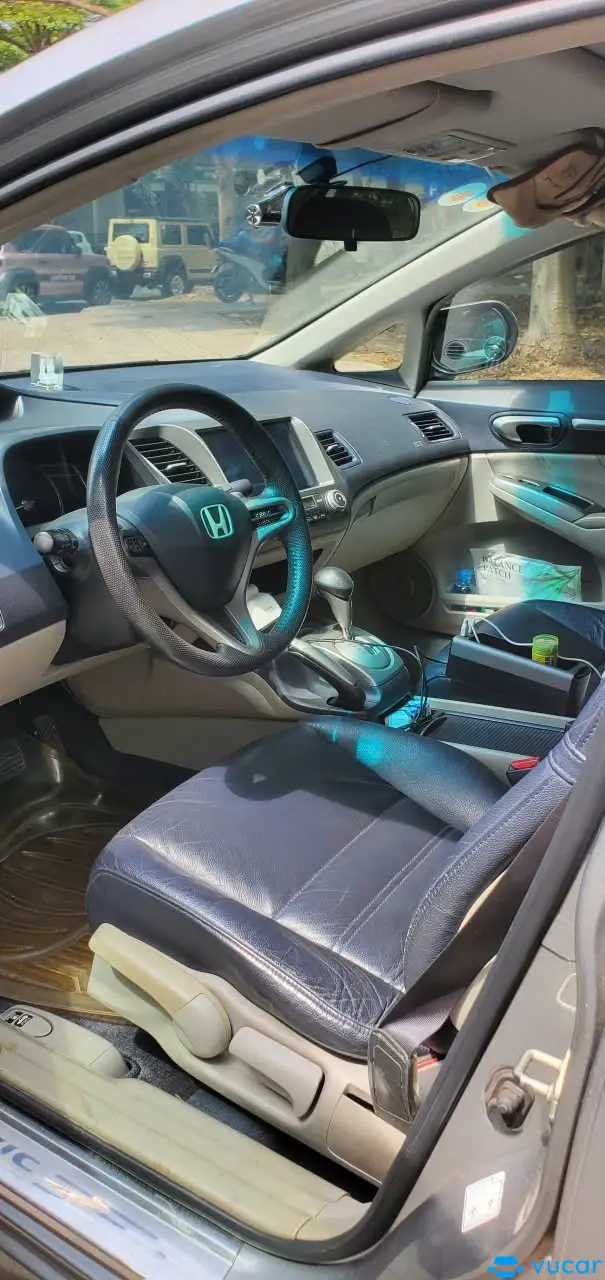 Honda Civic 2.0 AT 2008 - Nội thất 1