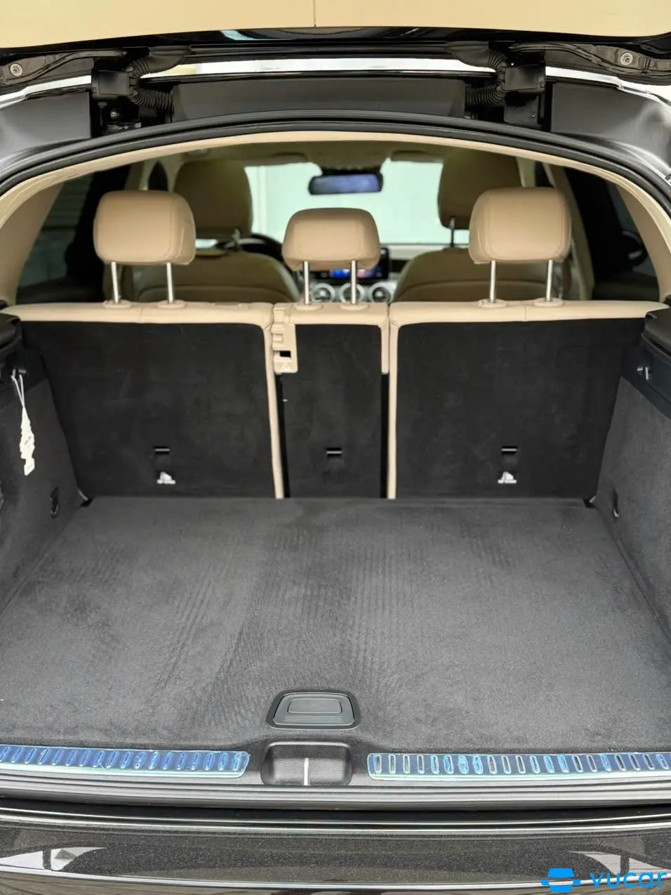 Mercedes GLC 2021 300 4Matic - Nội thất 5