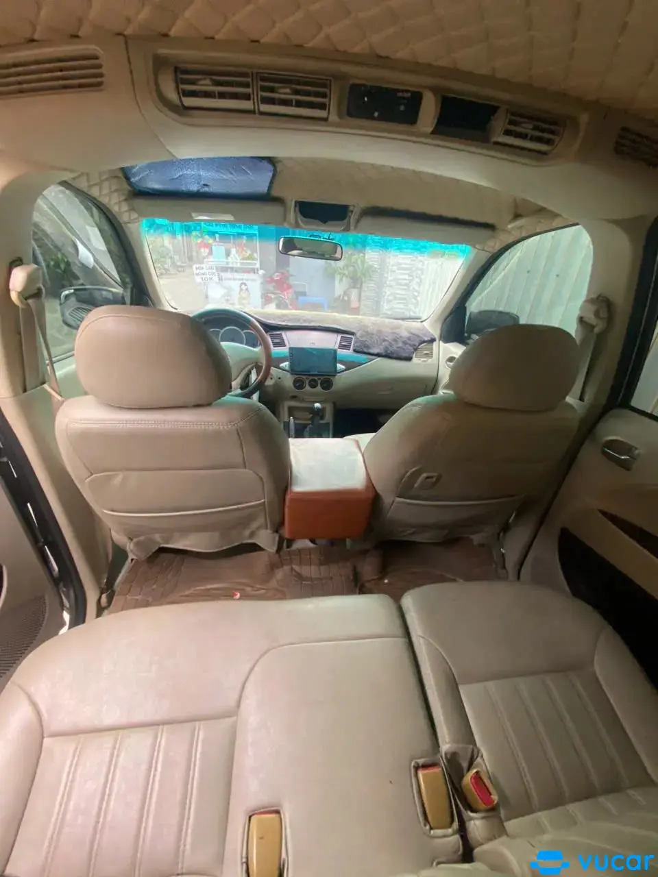 Mitsubishi Zinger GLS 2.4 MT 2009 - Nội thất 1