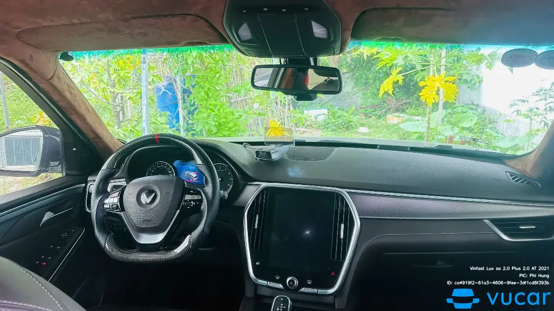 Vinfast Lux sa 2.0 Plus 2.0 AT 2021 - Nội thất 1