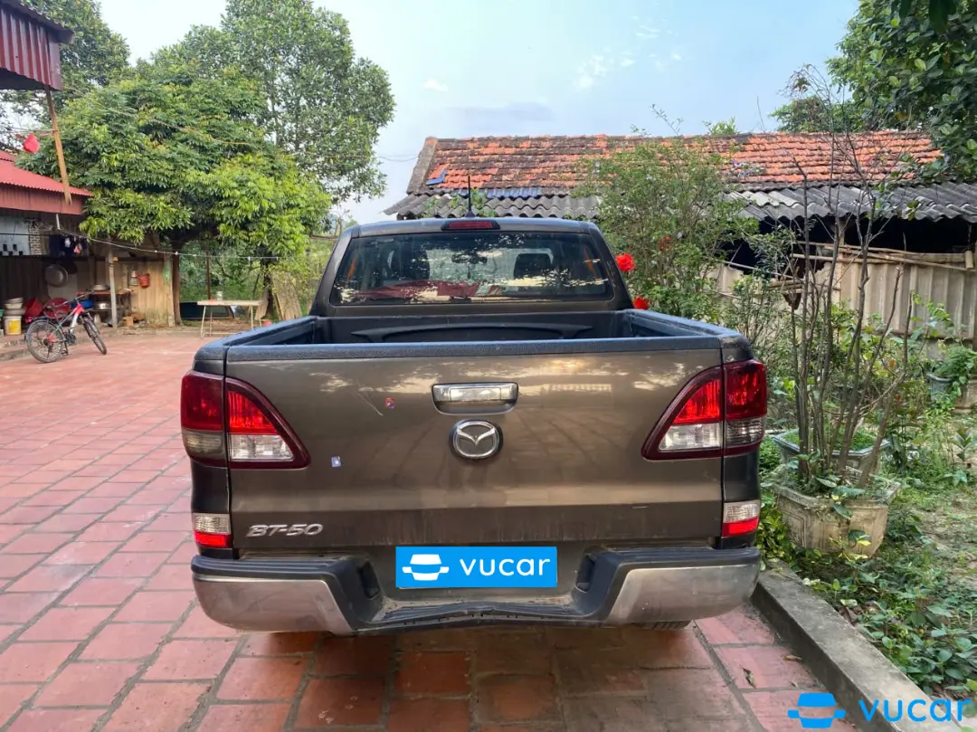 Mazda Bt50 2.2L 4x2 AT 2018