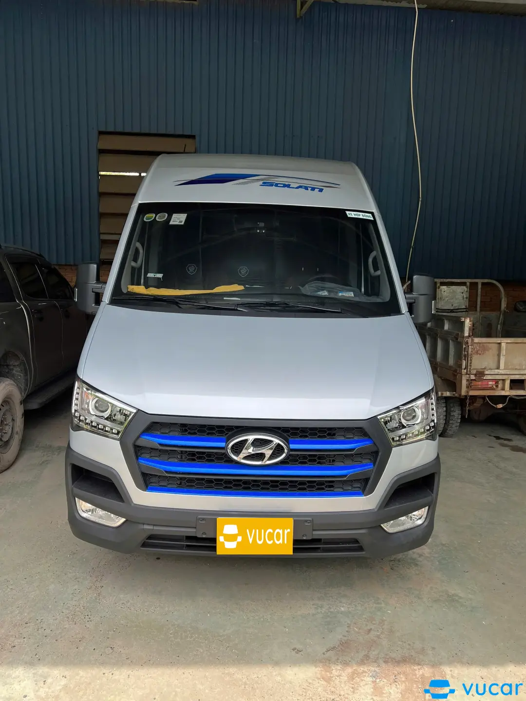 Ảnh xe Hyundai Solati 2.5 MT 2023